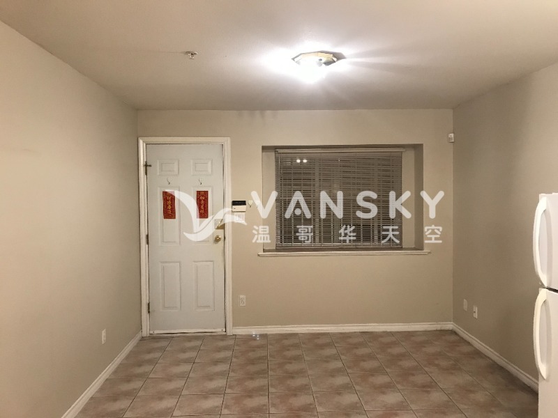230327151223_Living room 1.JPG